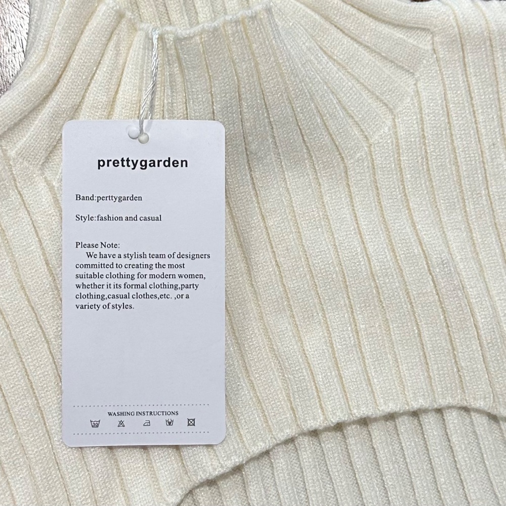 Pretty Garden Mock Neck Bolero Top -‎ Size S - NEW With Tags. - Picture 6 of 11